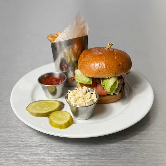 Classic Burger.